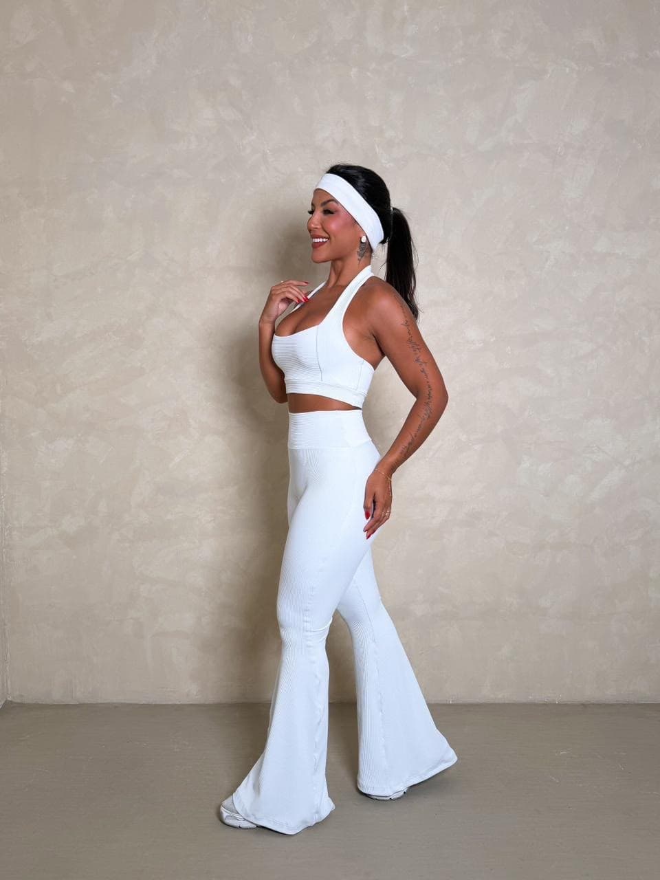 Calça Flare Canelada 3D, foto 3